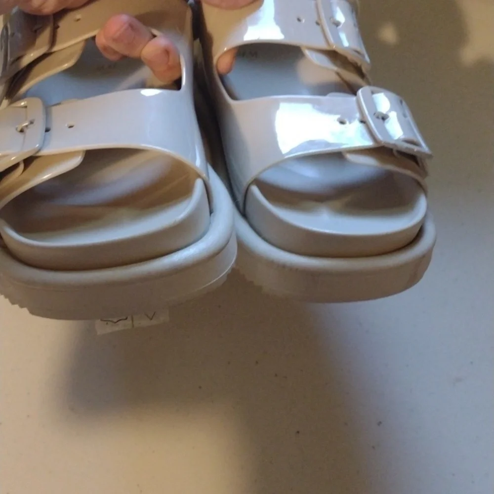 H&M chunky gel sandal size 5